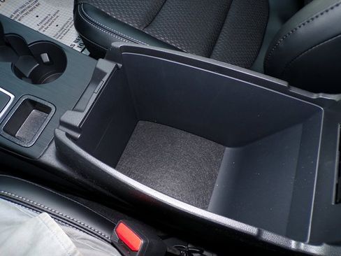 New 2026 Ford Escape SE w/ Class II Trailer Tow Package image 25