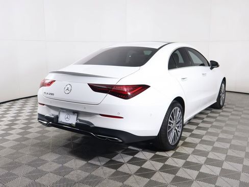 Used 2025 Mercedes-Benz CLA 250 image 5