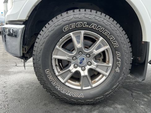 Used 2016 Ford F150 Lariat w/ Equipment Group 502A Luxury image 10