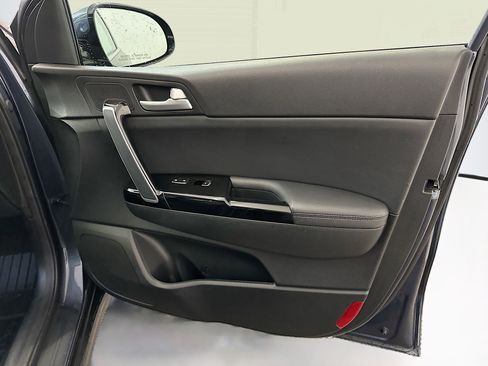 Used 2018 Kia Sportage EX w/ EX Premium Package image 33