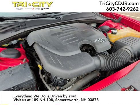 Used 2014 Dodge Charger SXT Plus image 27