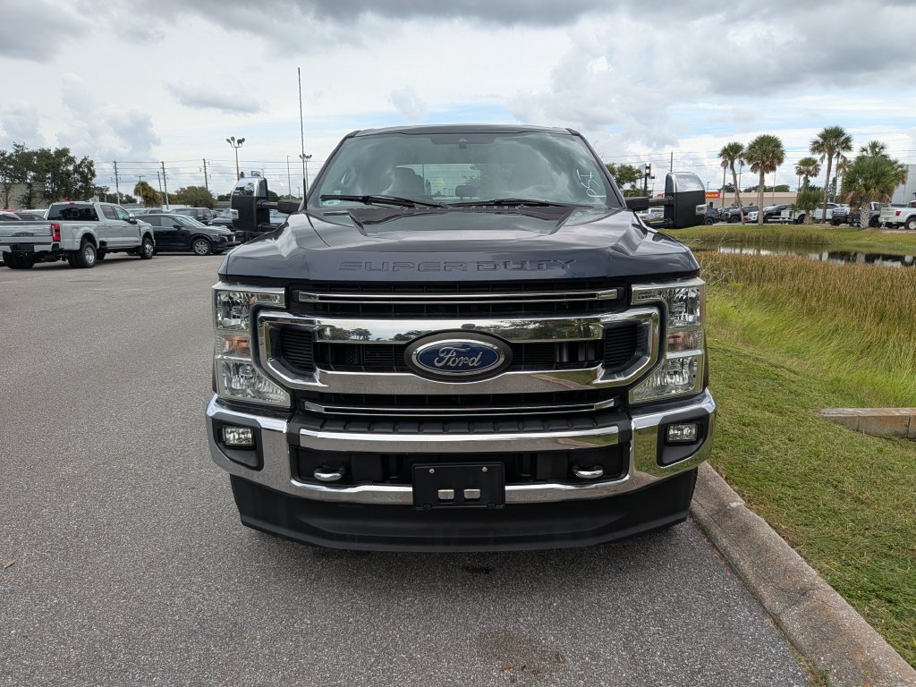 Used 2022 Ford F250 XLT w/ XLT Premium Package AWD/4WD image 3