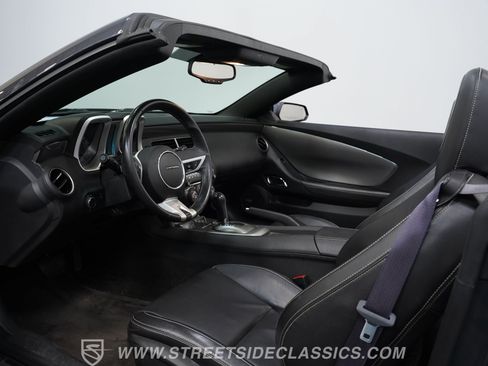 Used 2011 Chevrolet Camaro SS w/ RS Package RWD image 4