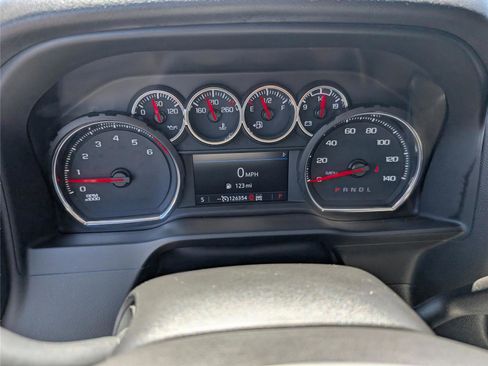 Used 2021 Chevrolet Silverado 2500 LT w/ Fleet Comfort Package AWD/4WD image 18