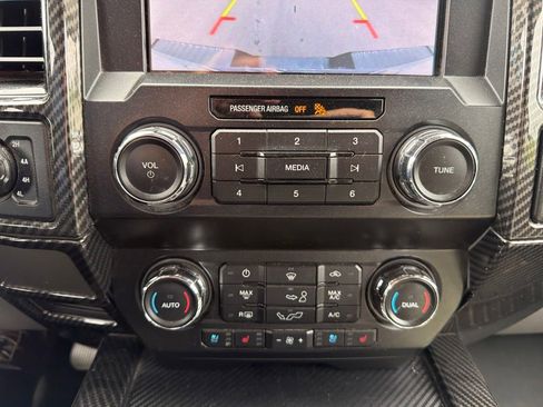 Used 2019 Ford F150 Lariat AWD/4WD image 28