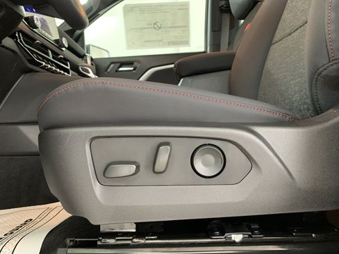 New 2025 Chevrolet Colorado Z71 w/ Technology Package image 17