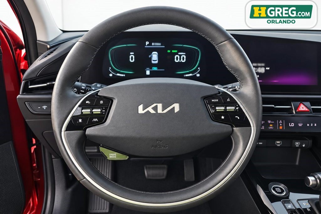 Used 2023 Kia Niro FWD image 11
