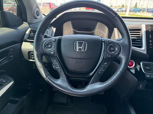 Certified 2018 Honda Ridgeline RTL-E image 14