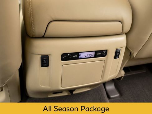 Used 2017 INFINITI QX80 Base w/ Driver Assistance Package image 19