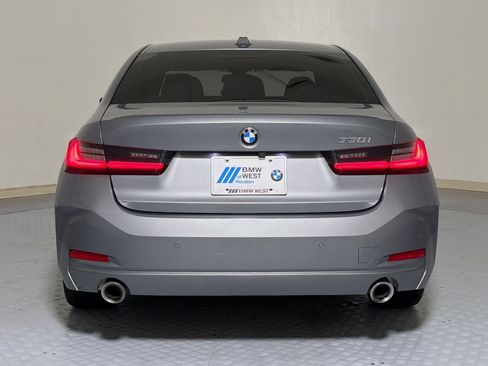 Used 2024 BMW 330i Sedan w/ Convenience Package RWD image 10