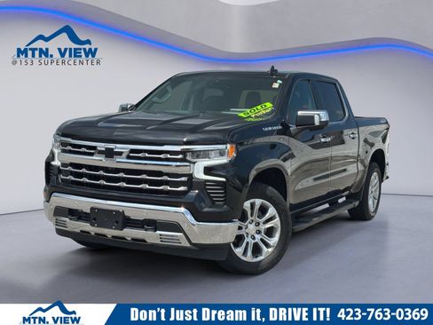 Used 2022 Chevrolet Silverado 1500 LTZ w/ LTZ Premium Package AWD/4WD image 1