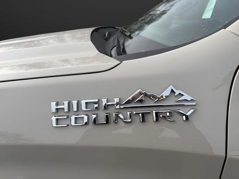 New 2026 Chevrolet Silverado 1500 High Country AWD/4WD image 22
