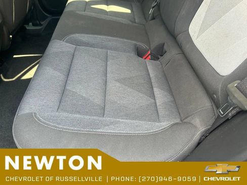 Used 2024 Chevrolet Trax LS FWD image 33