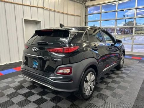 Used 2019 Hyundai Kona Limited FWD image 4