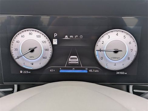 Used 2024 Hyundai Elantra SEL image 29