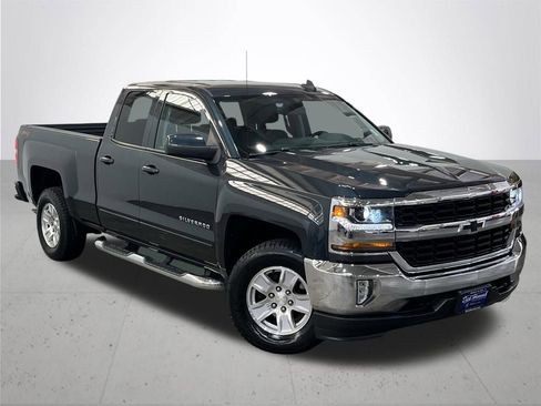 Used 2018 Chevrolet Silverado 1500 LT w/ All Star Edition image 7