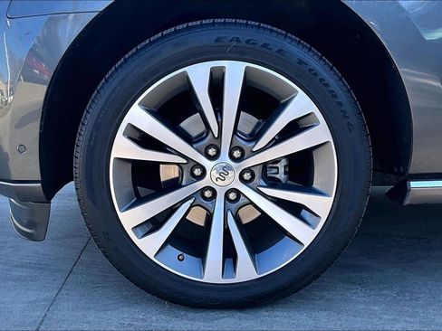 Used 2020 Ford Expedition King Ranch image 8