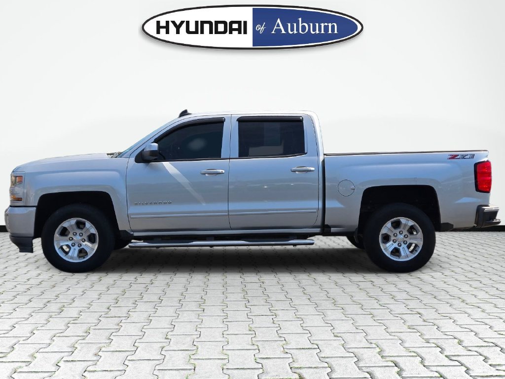 Used 2018 Chevrolet Silverado 1500 LT w/ All Star Edition AWD/4WD image 8