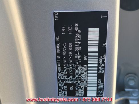 Used 2024 Toyota Grand Highlander Platinum image 18