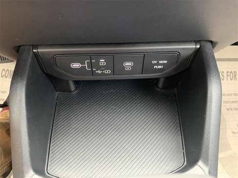 Used 2025 Kia K4 LXS image 21