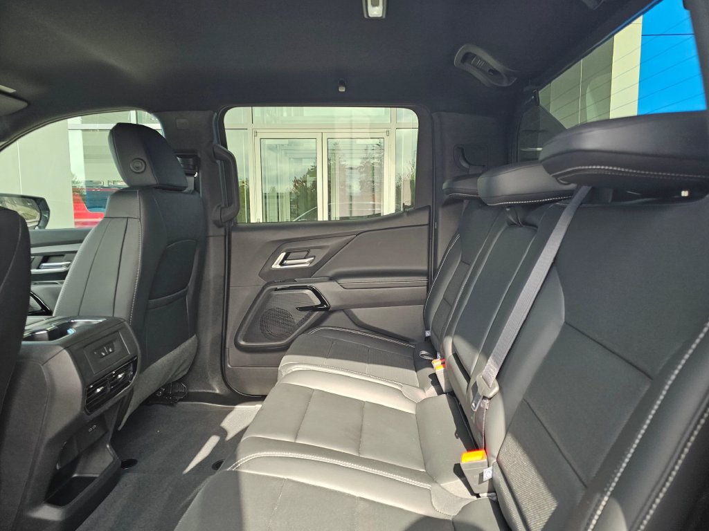 Used 2026 Chevrolet Silverado EV LT AWD/4WD image 20