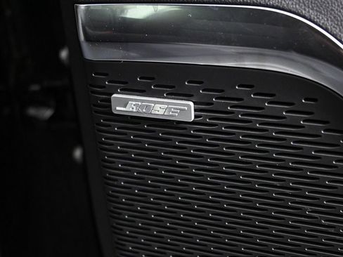 New 2025 GMC Acadia Elevation image 7