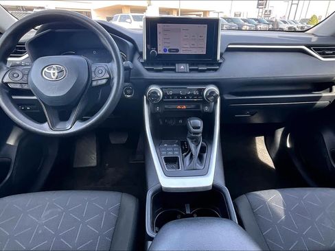 Used 2024 Toyota RAV4 XLE image 16