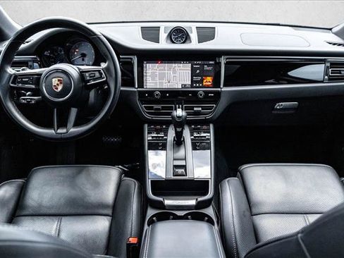 Used 2022 Porsche Macan S AWD/4WD image 19