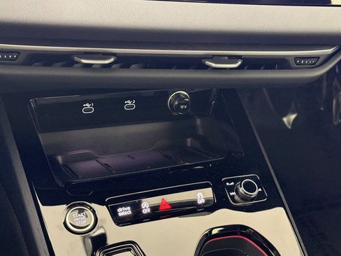 Used 2025 Audi A5 2.0T Premium w/ Convenience Package image 19