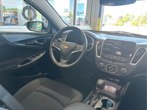 Used 2024 Chevrolet Malibu LS FWD image 10