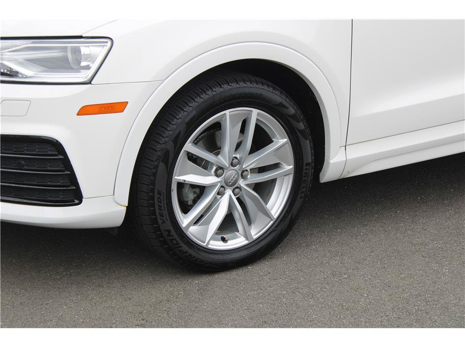 Used 2018 Audi Q3 2.0T Premium AWD/4WD image 6