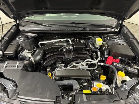 Used 2025 Subaru Outback Premium w/ Popular Package #1A image 6