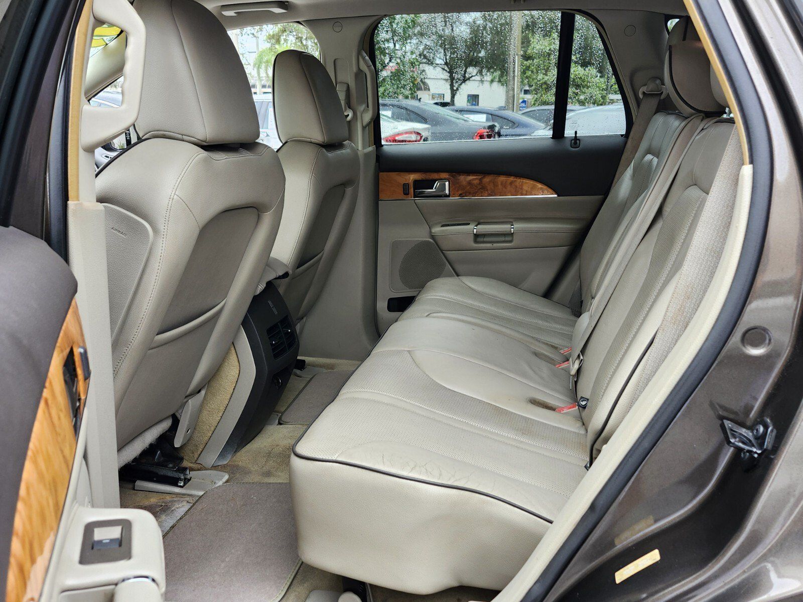 Used 2011 Lincoln MKX 2WD w/ 102A Rapid Spec Order Code image 3