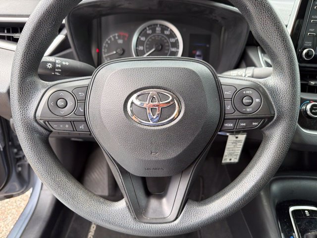 Used 2020 Toyota Corolla LE FWD image 26