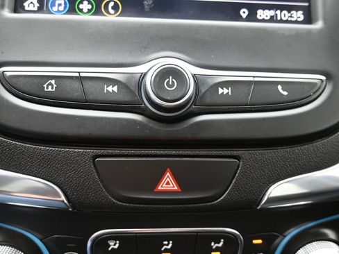 Used 2020 Chevrolet Equinox LT image 24