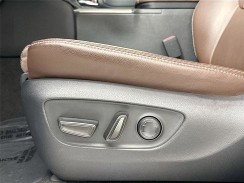 Certified 2025 Toyota Land Cruiser w/ Premium Package image 31