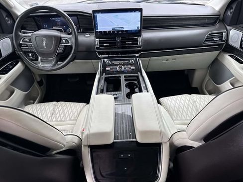Used 2022 Lincoln Navigator Black Label AWD/4WD image 23
