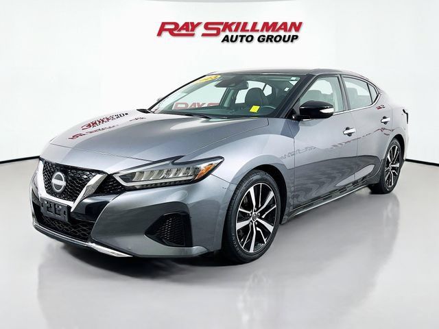 Used 2023 Nissan Maxima SV w/ Floor Mat Group FWD image 3