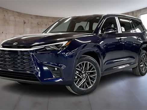 New 2026 Lexus TX 350 AWD image 2