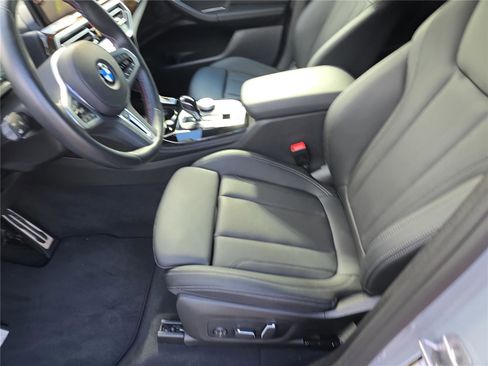 Used 2024 BMW X4 M40i image 22