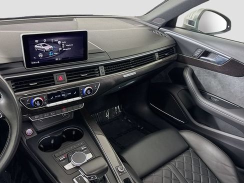 Used 2018 Audi S4 Prestige AWD/4WD image 28