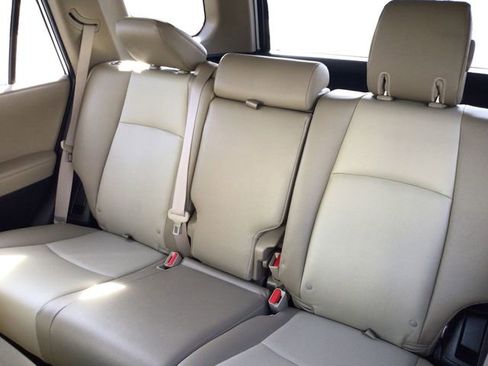 Used 2022 Toyota 4Runner SR5 Premium image 16