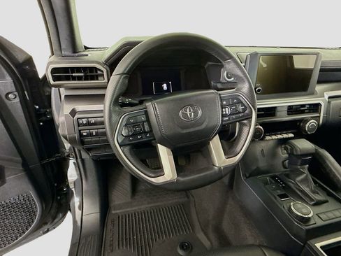 Certified 2025 Toyota 4Runner SR5 image 11