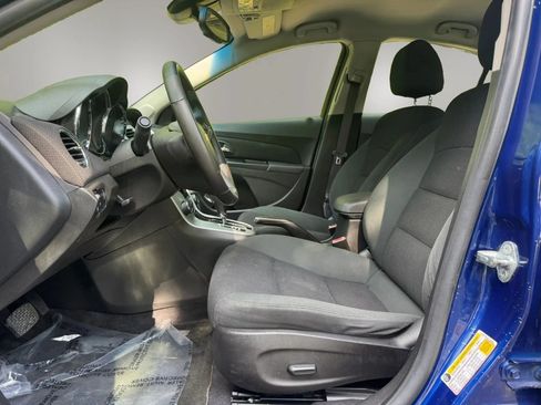 Used 2012 Chevrolet Cruze LT w/ RS Package FWD image 12