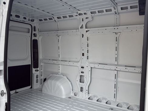 New 2026 RAM ProMaster 2500 image 38