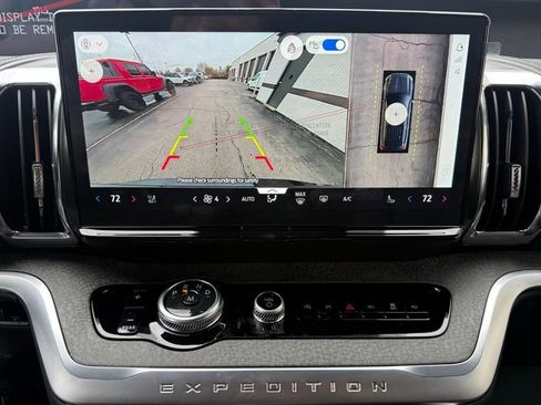 New 2026 Ford Expedition Tremor image 12