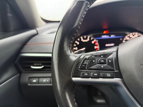 Used 2022 Nissan Altima 2.0 SR image 18