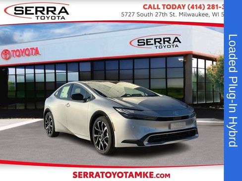 New 2026 Toyota Prius Plug-In Hybrid FWD image 1