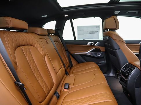 New 2026 BMW X5 M60i image 26