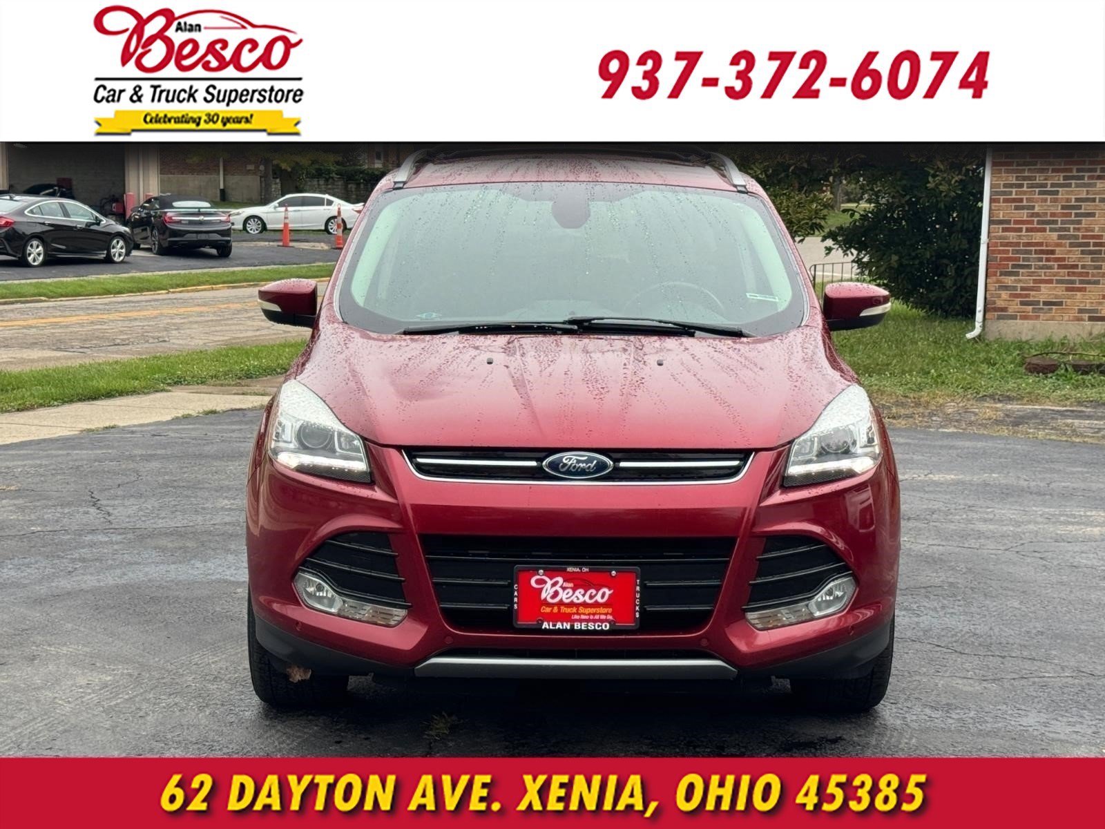 Used 2014 Ford Escape Titanium w/ Equipment Group 401A FWD image 2